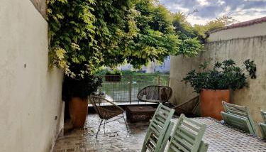 Maison des glycines au bord du Doubs - Foto 5