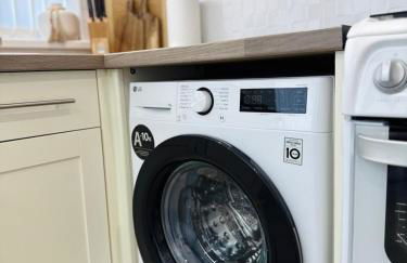 NEW refurbished Luxurious home with great transport links - Foto 58