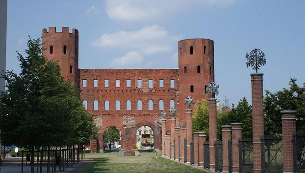 Turin, Explorez la ville lors d'une visite guidée à pied - Photo 2