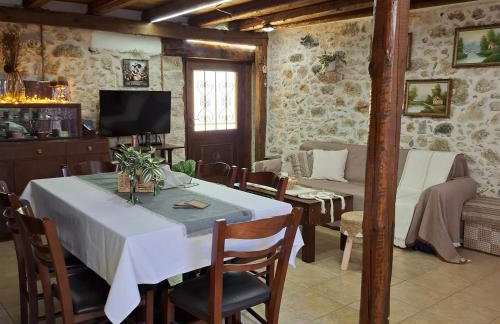 Kyriaki's Traditional House - Photo 9