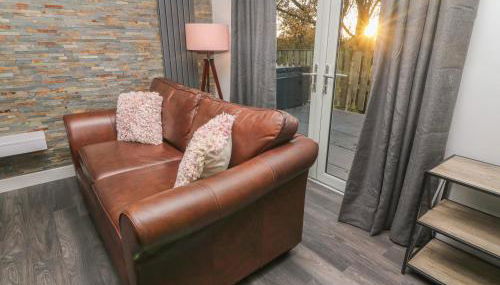 Box Tree Escapes - Photo 3