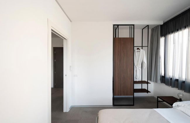 Alkamuri Posh Hotel Spa 110 Suite Superior - Photo 7