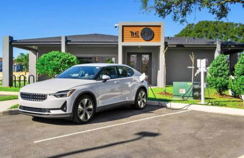 Modern 3BR3BA Home at The Hub Reserve - Foto 39