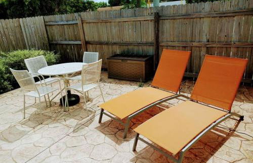 Amazing 5 Bedroom Pool Home - Minimum 28 days Stay Only Great Location! - Foto 57