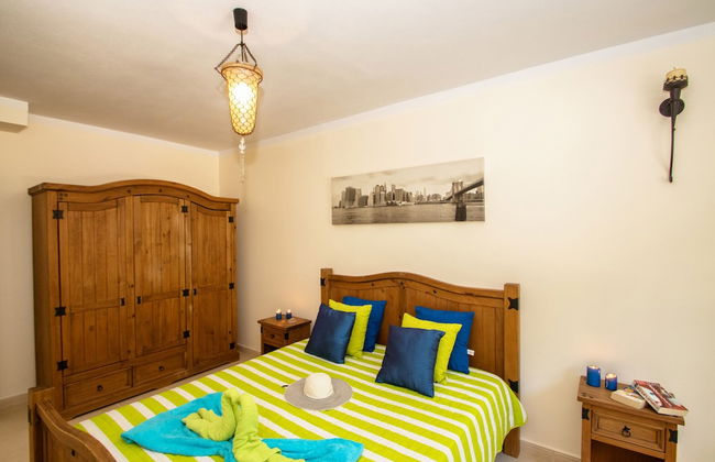 Townhouse Moreton - Photo 32