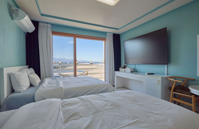 Elmar Condotel - Photo 29