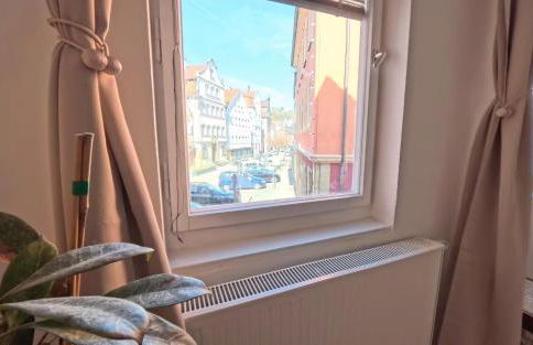 Stadtmitte Apartment im historischen Viertel -100qm Wohnfläche & 30qm Dachterrasse - Photo 4