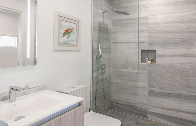 The Grove - Photo 38