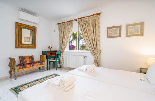 Spacious villa with sea view, tennis & golf garden #1963 - Foto 35