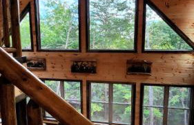 Luxe Cabin with Game Room, Hot Tub & Firepit - Foto 17