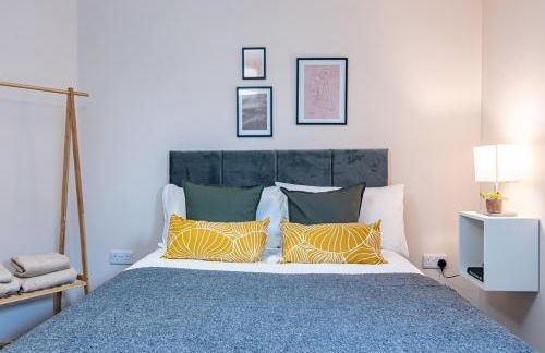 2 bedroom flat by Eccles Station with communal rooftop garden - Foto 17