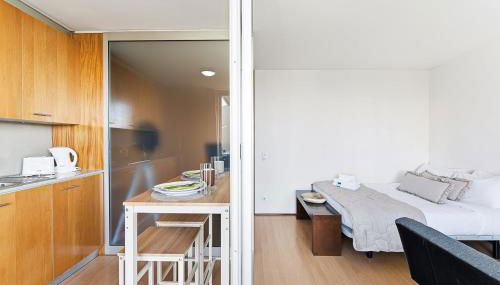 GuestReady - Cosy studio with balcony - Foto 2