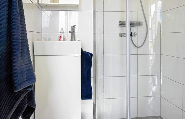 2 Person Holiday Home in Ronnang - Foto 8