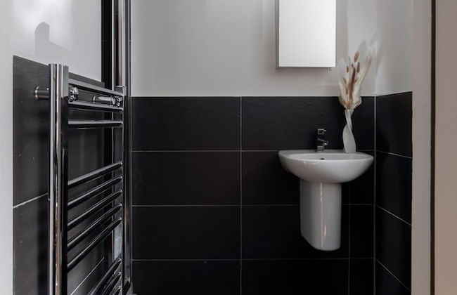 Round House Apartments - Photo 52