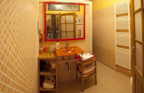 Casa Rural Siguenza Domus 200m2 de Vivienda y Exterior - Foto 9