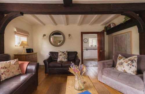Half Way House, Clappersgate, sleeps 8 - Foto 28