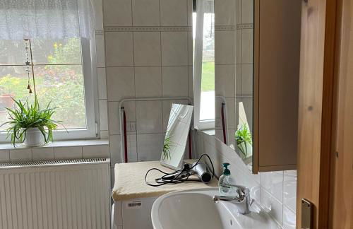 -am Fuß zum Zittauer Gebirge- - Foto 8