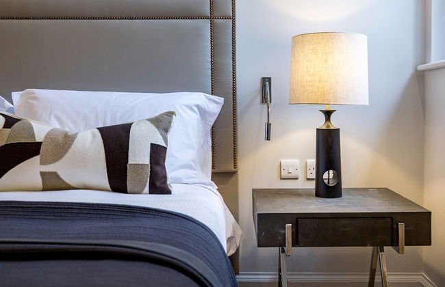 Buckingham & Lloyds Knightsbridge - Photo 37