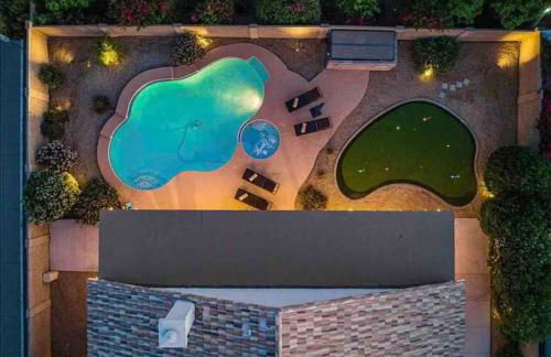 Luxury Scottsdale Retreat Heated Pool and Mini Golf - Foto 5