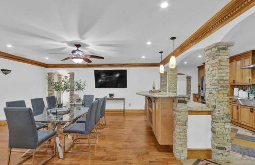 Big 6BR,4BA Home w 10-Car Parking for CrewsGrps - Foto 53