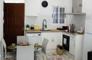 Piso Cerca Universidades y de la Playa - Photo 23