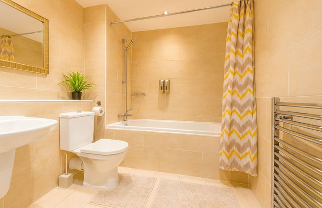 2 bed 2 bath apartment in City Centre - Foto 24