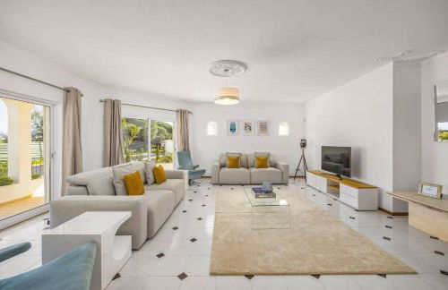 Villa Duas Sentinelas by Villa Plus - Photo 6