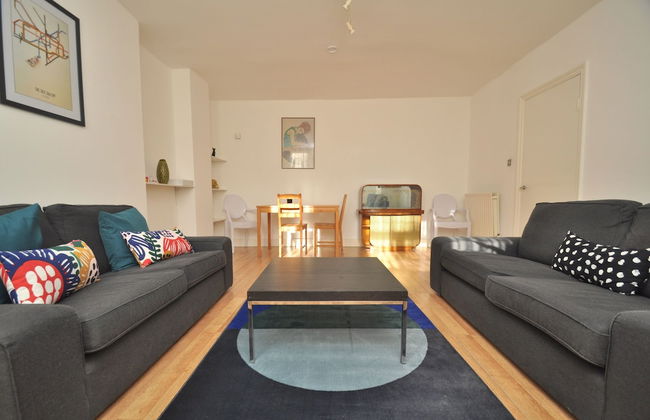 Large Garden Flat in the Heart of Islington - Photo 1