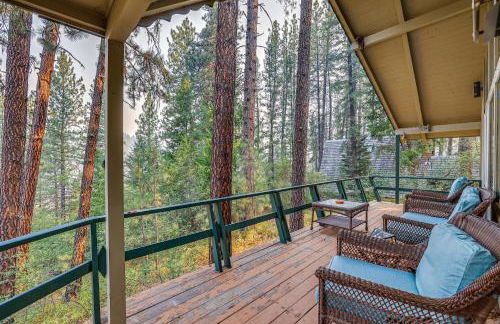 Hillside Hideaway Warm and Cozy Terrace Lakes Cabin - Foto 26