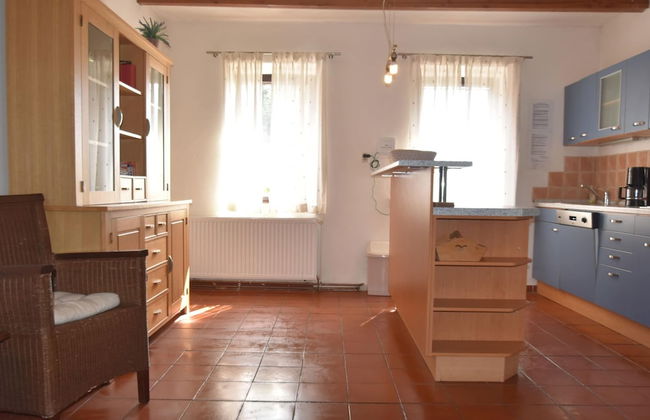 Lavish Holiday Home in Abertamy near Ski Area - Photo 6