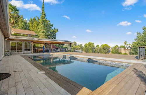 Middlebury Heights with Pool - Foto 45