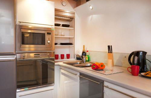 Lace Market Apartments - City Centre - 4 Beds Apartment with 2 Bathrooms and full Kitchen in George Street - close to Victoria Centre Shopping Centre - Parking for Cars & Vans from Five Pounds a Day - Sunday 1pm Check-out - Foto 48