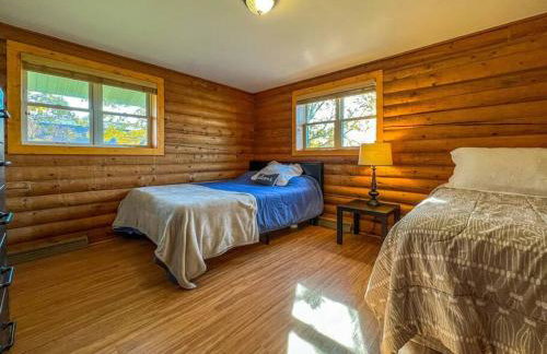 Elkhorn 3 Bedroom 2 Bathroom Log Cabin Sleeps 8 - Lincoln Log Cabin - Foto 18