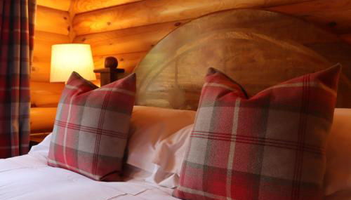 Bunnahahbain - Two Bedroom Luxury Log Cabin with Private Hot Tub - Foto 3