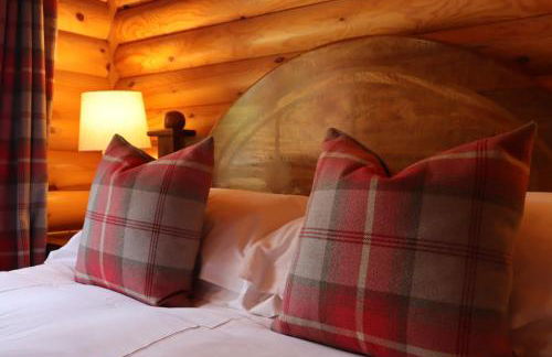 Bunnahahbain - Two Bedroom Luxury Log Cabin with Private Hot Tub - Foto 3