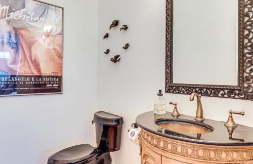 Extended-Stay Oasis! Prime St Pete Home with Office - Foto 14