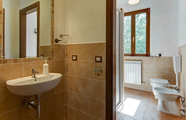 Belvilla by OYO Hillside Villa With Pool - Foto 18