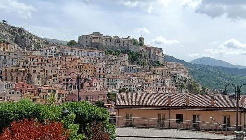 Casina in COLLINA CON VISTA suggestiva - Foto 4