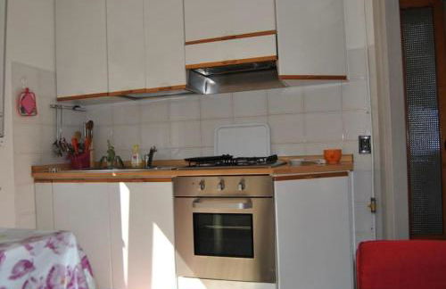 ROMANTICO APPARTAMENTO a CASSONE DI MALCESINE - Foto 6