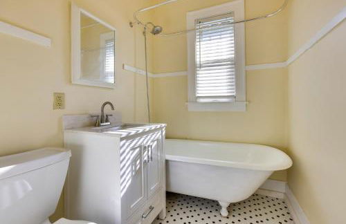 Quaint Omaha Home Less Than 5 Mi to Downtown! - Foto 17