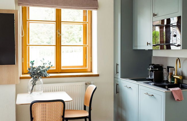 Bob W Peterhof - Photo 16