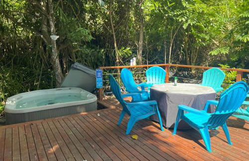 Cozy jungle boat hideaway with stunning ocean view - Foto 23