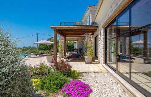 Villa Plava with Panoramic Seaview and big pool - Foto 49