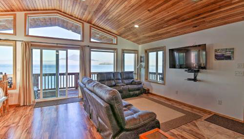 Waterfront Apt with Mtn View, Walk Into Town! - Foto 4