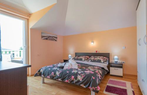 Holiday Home Villa Mile mit beheiztem Pool- Grill und Terrasse by Interhome - Foto 41