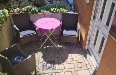 Super schöne Ferienwohnung Monteurunterkunft, Handwerkerwohnung, Nähe Hanau und Frankfurt - Foto 1