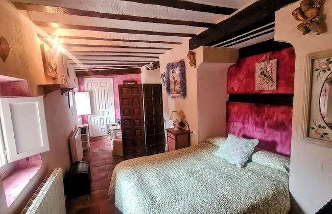 Charming Apartment With Beautiful Views in old Town of Cuenca - Photo 6