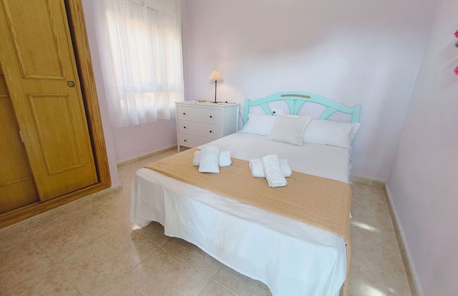 Bungalow With Stunning Sea Views, Just One Street From the Beach - Foto 7