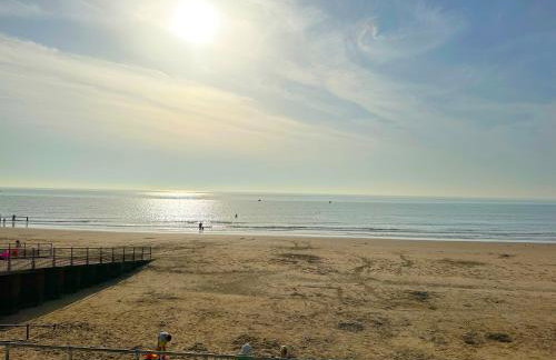 Ocean View Suite - Near Hythe - On Beach Seafront - Private Parking - Photo 25