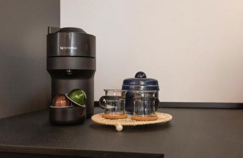 ArtStay - Exclusive Apt Near Metro M1, AC, Parking - Foto 11